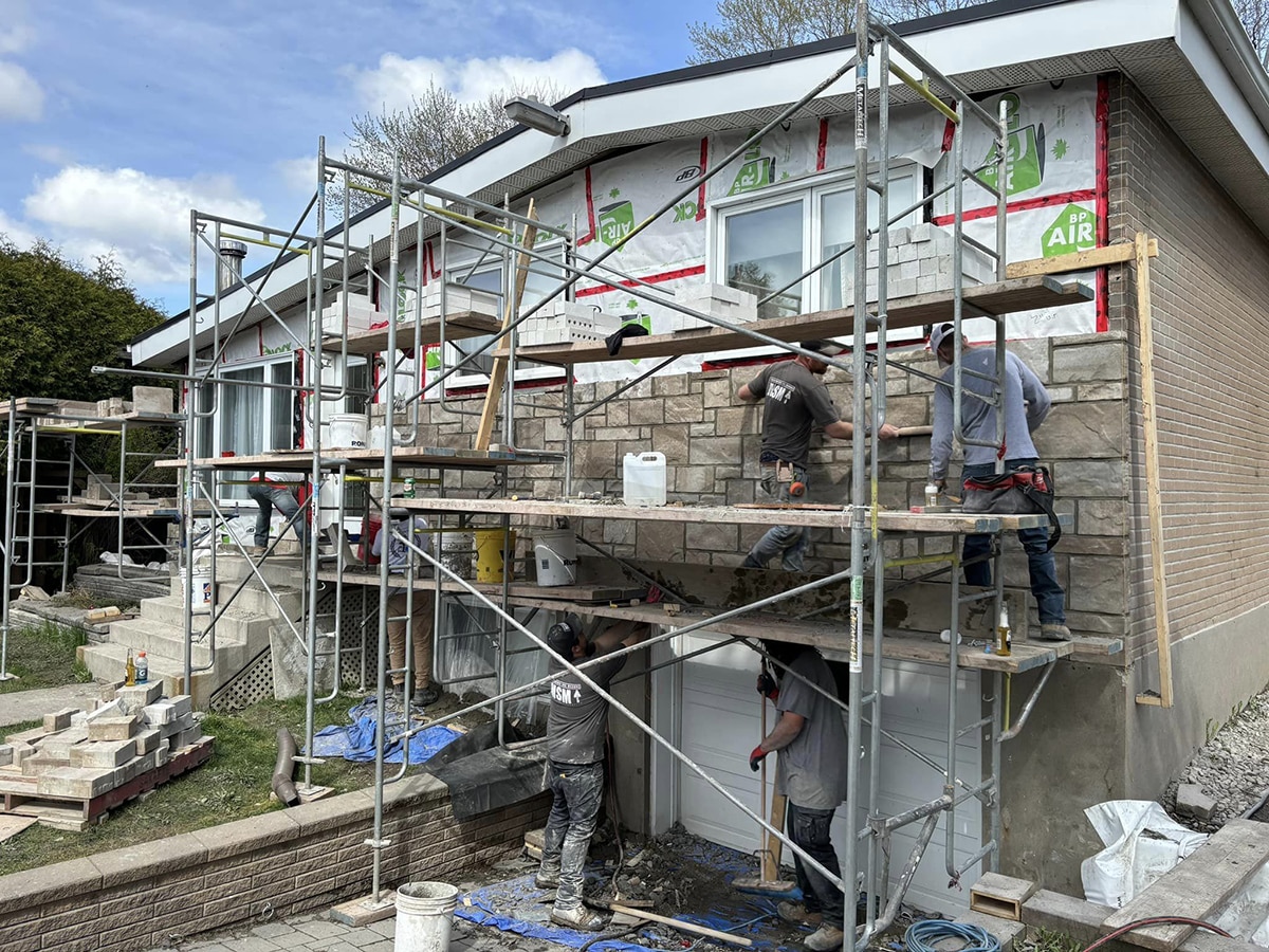 Travail de maçonnerie à St-Constant